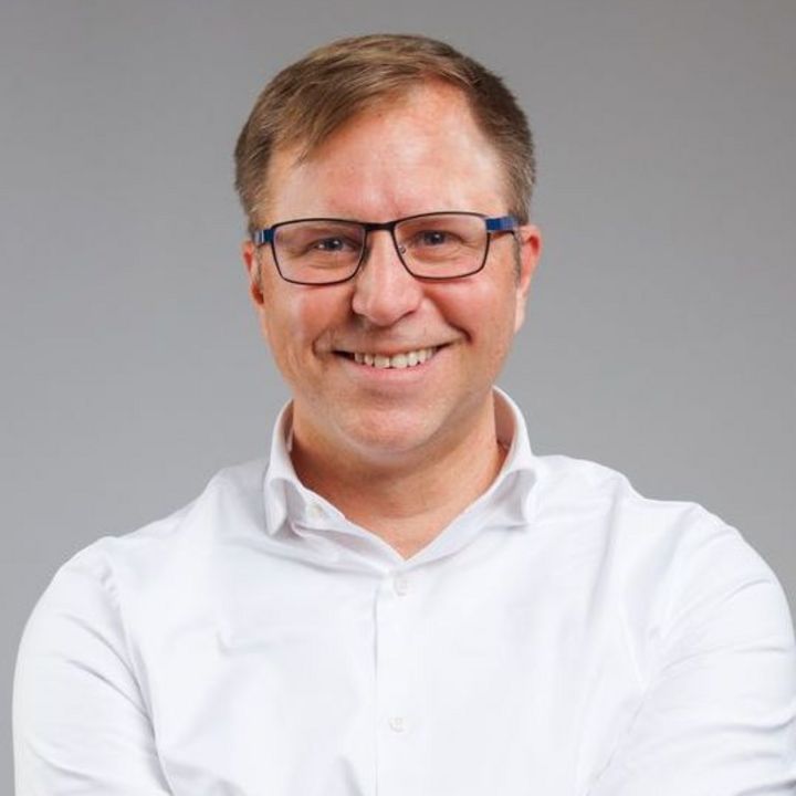 Stephan Riediker